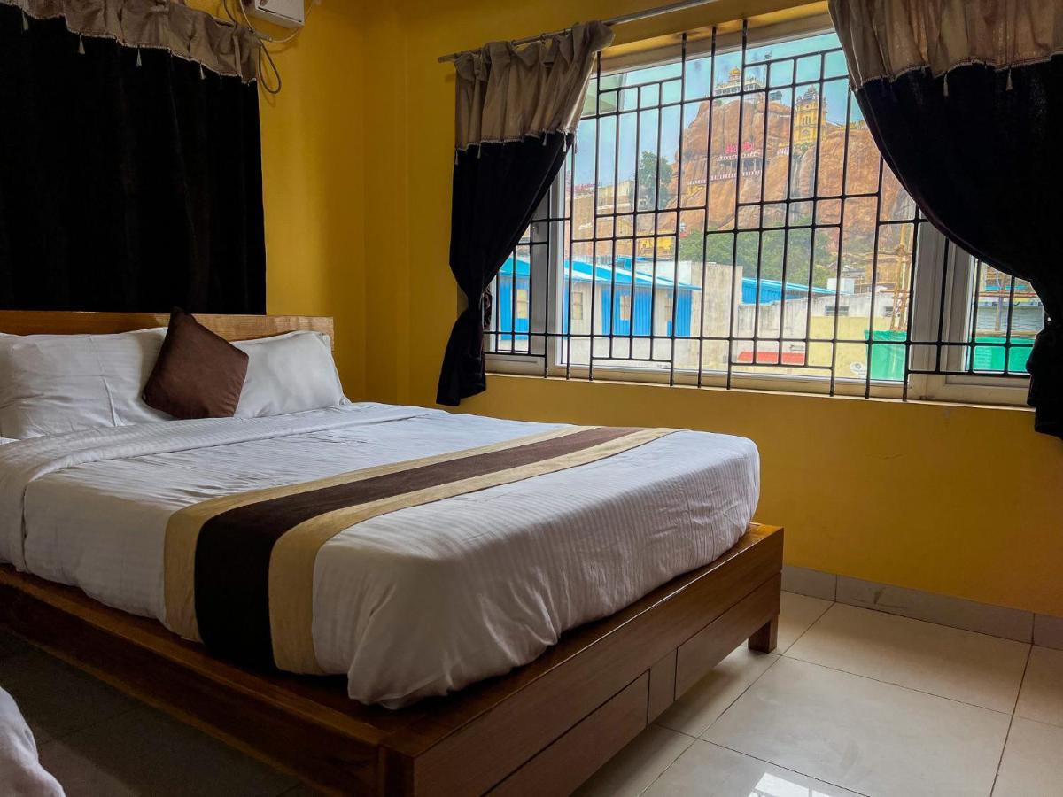 Le Hotel Host Tiruchirappalli Luaran gambar