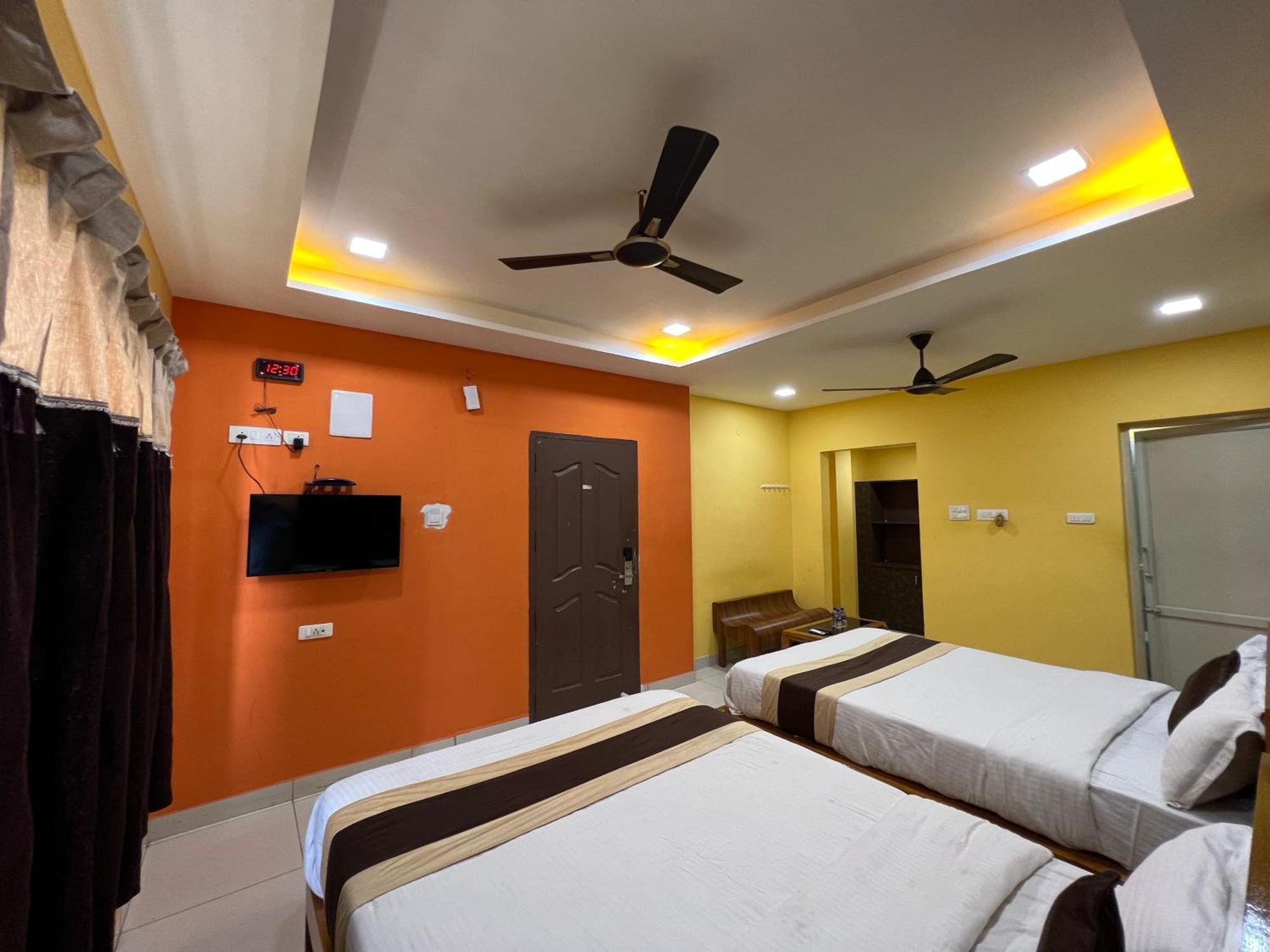 Le Hotel Host Tiruchirappalli Luaran gambar