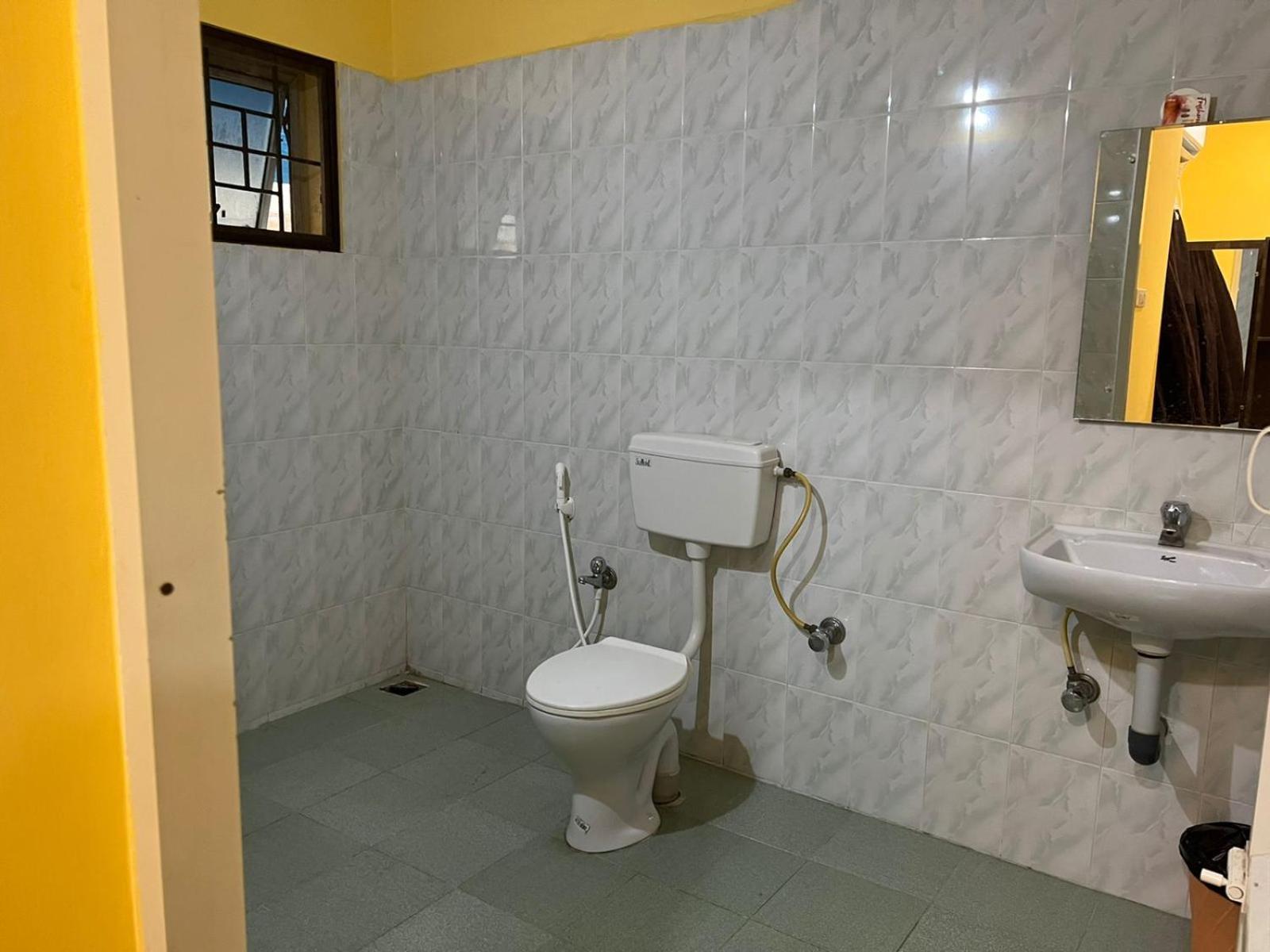 Le Hotel Host Tiruchirappalli Luaran gambar